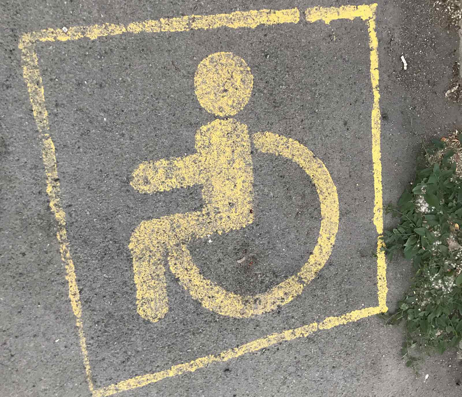 Куда обращаться, чтобы инвалид мог сам добраться домой?