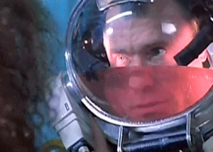 Подводников, летчиков и космонавтов научат дышать жидкостью