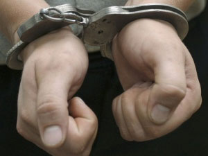 В Чебаркуле полицейские задержали местного жителя, которого подозревают в надругательстве над 9-летней девочкой