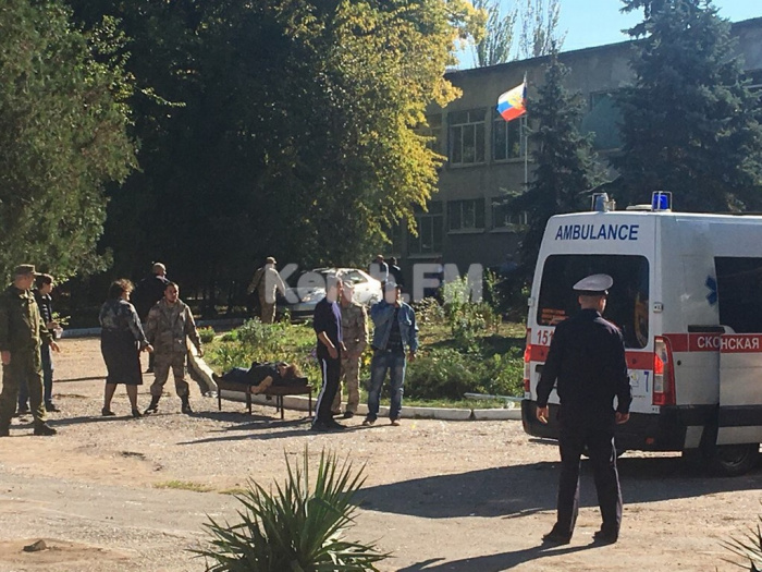 10 человек погибли, 50 ранены при взрыве в керченском колледже 