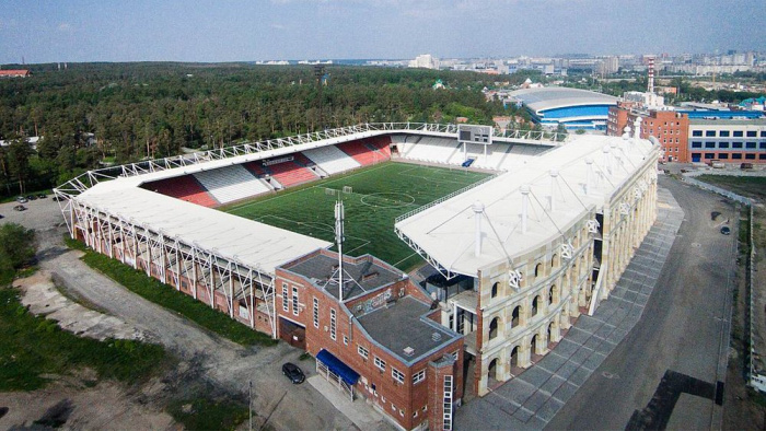 На Центральном стадионе Челябинска уложат новый газон с подогревом