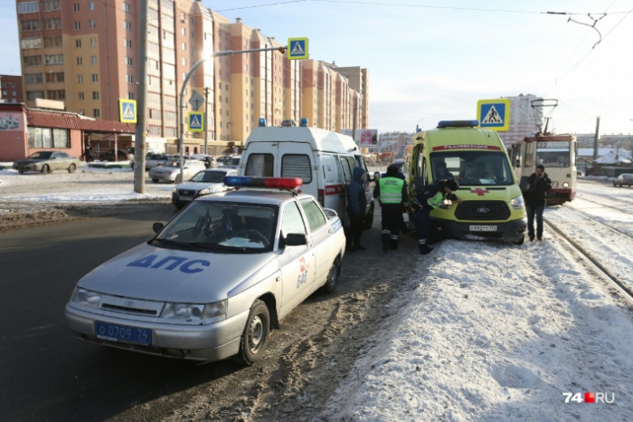 В Челябинске реанимобиль сбил пенсионерку, которая попала в реанимацию