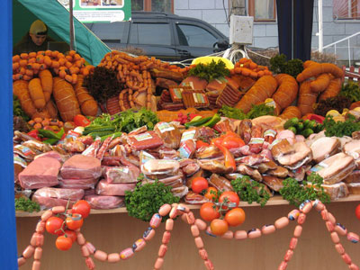 Для жителей Челябинской области организовали продовольственные ярмарки