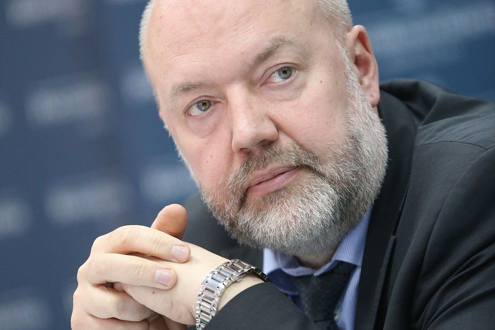 Заслуженный юрист России назначил встречу с челябинцами
