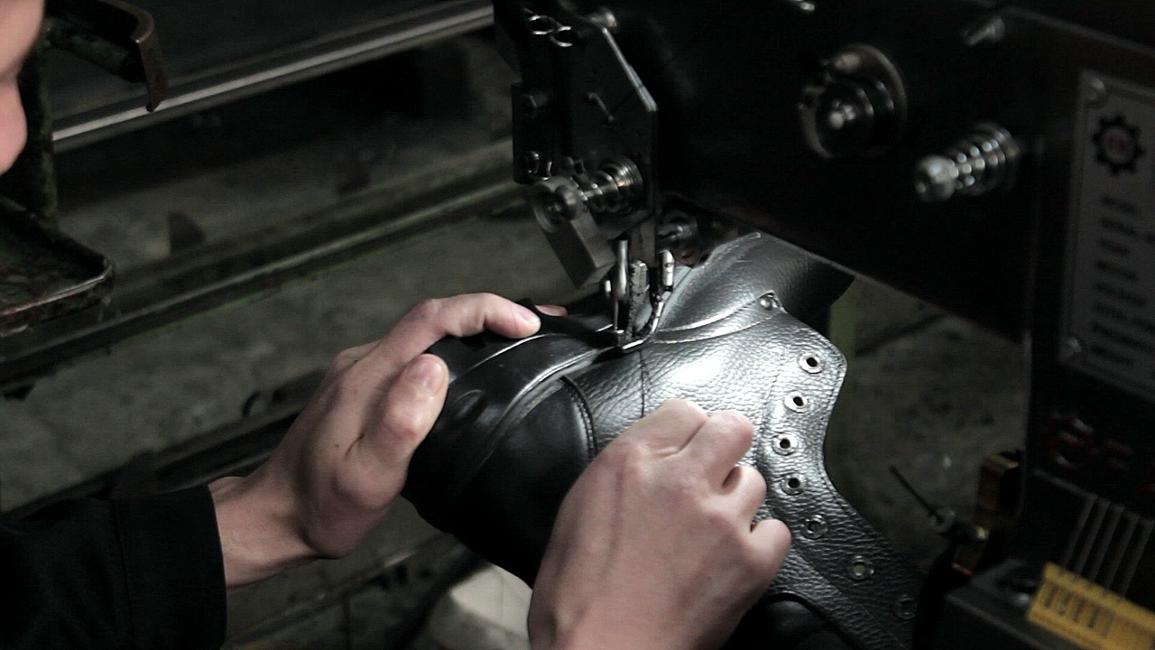 Более 90 тысяч пар обуви выпущено с начала года в ИК №1