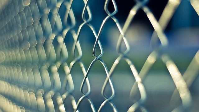 Номера заключенных в тюрьмах заблокируют