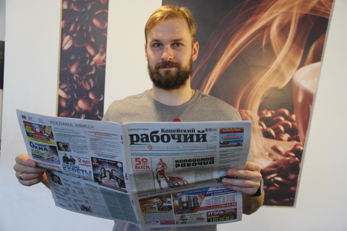 Защитник ХК «Трактор» Артем Бородкин рассказал о семье и карьере