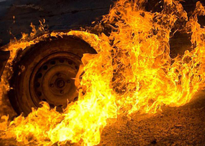 Автомобиль сгорел в Копейске