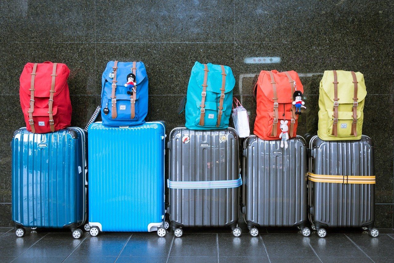 В челябинском аэропорту грузчики украли багаж