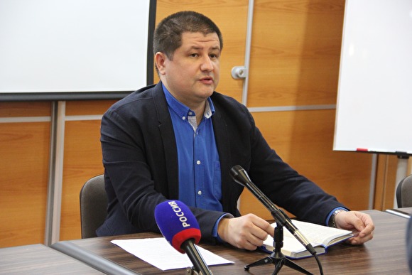 Директор Регоператора по вывозу мусора Алексей Бубнов отвечает на вопросы копейчан