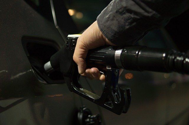 Бензин на Южном Урале продается дешевле, чем во всей России