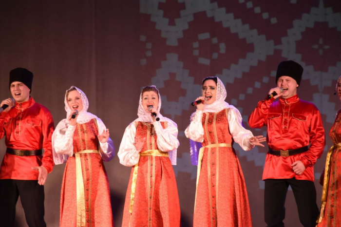 Копейский ансамбль «Бажовские самоцветы» просит поддержки в народном голосовании 
