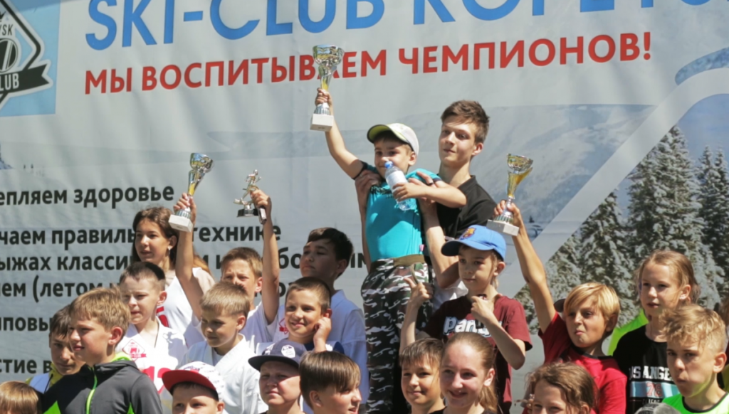 скиклабфото2.png скиклабфото2.png