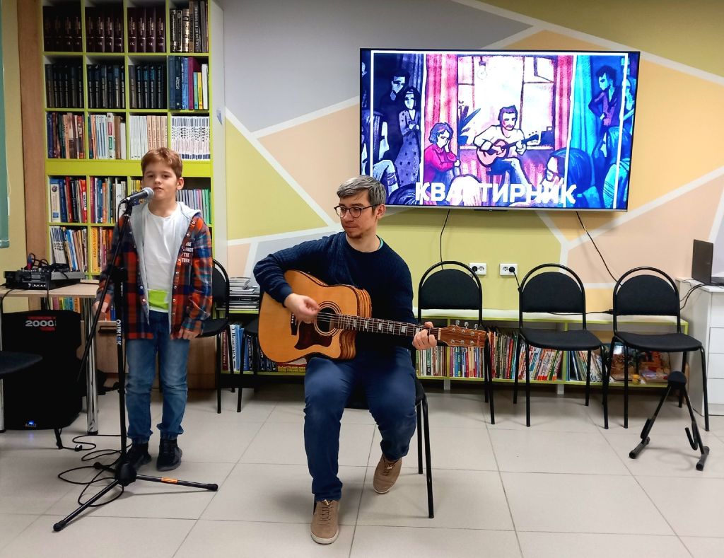 Б5 Пой студент 2.jpg Б5 Пой студент 2.jpg