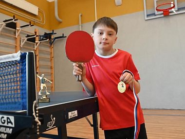 Рекордный отсчёт копейского теннисиста открыт