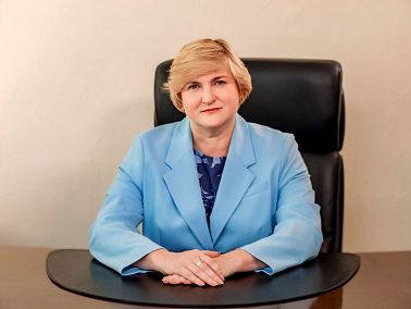 Светлана Логанова поздравила с юбилеем редакцию газеты «Копейский рабочий»