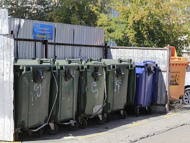 В Копейске держат на контроле уборку мусора