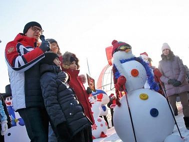 12 декабря – ежегодный масштабный флешмоб снеговиков в Челябинске!