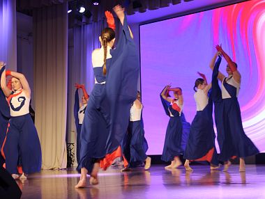 Копейская полиция отметила 100-летний юбилей праздничным концертом