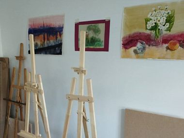 Преподаватель из Челябинска запустила арт-студию с помощью социального контракта