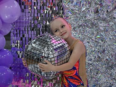 Юное поколение «художниц» соревнуется в Копейске