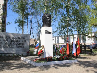 В Копейске состоялся митинг в преддверии Дня Победы