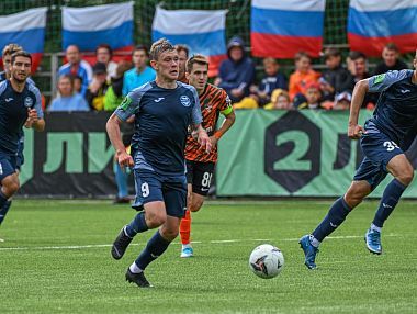Крупная победа в Уральском футбольном дерби!