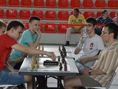 Открытый турнир по быстрым шахматам в Копейске