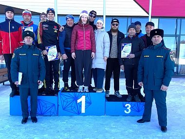 Копейские спасатели заняли второе место на чемпионате по лыжным гонкам