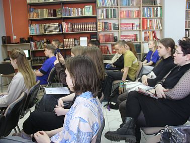 В Копейске прошло занятие «Школы Лидера»