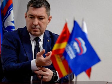 Политик, законотворец, участник СВО Денис Моисеев подал документы на участие в предварительном голосовании партии «Единая Россия»