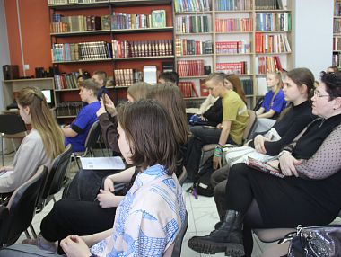 В Копейске прошло занятие «Школы Лидера»