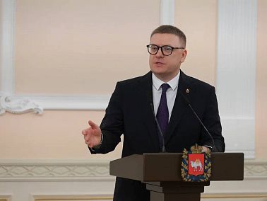 Копейские медики удостоены губернаторских наград в День медицинского работника