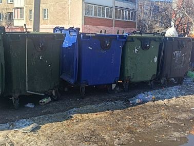 В Копейске разбираются с проблемой вывоза мусора