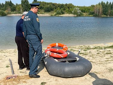 В Копейске проверили пляжи