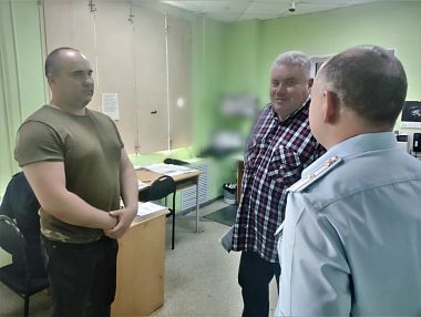 В Челябинской области представители общественного совета посетили дежурную часть