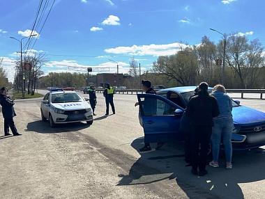 В Копейске прошёл совместный рейд приставов и ГИБДД с применением «Дорожного пристава»