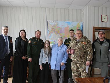 Медаль копейскому герою