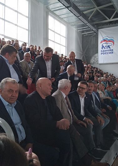 Алексей Текслер прибыл на открытие турнира по боксу