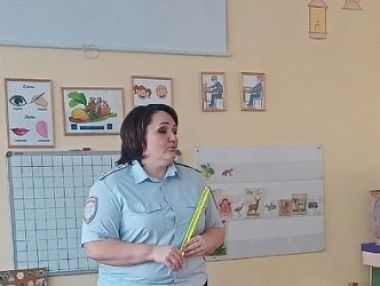 Родителям и детям города напомнили о ПДД
