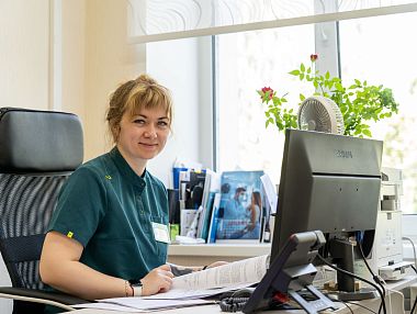 Более 200 врачей узких специальностей помогают металлургам через телемедицину