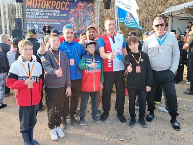 Копейские мотокроссеры взяли второе место на всероссийских соревнованиях в Крыму