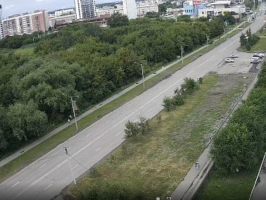 Жители Копейска обратили внимание на состояние территории между ДК имени Кирова и ТРК «СЛАВА» — этот участок давно требует внимания. В конце июня прошло рабочее совещание с участием профильных управлений администрации, на котором обсудили перспективы разв