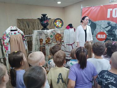 Копейские дошкольники погрузились в мир русской культуры