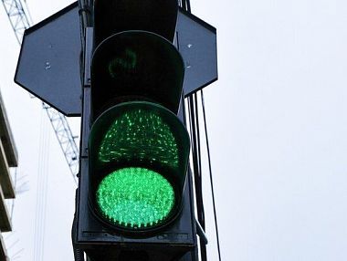 В Челябинске отключат светофор
