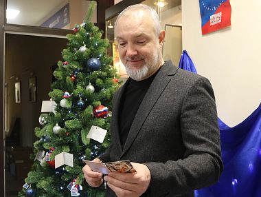 «Единая Россия» исполняет мечты детей в рамках новогодней акции «Ёлка желаний-2023»