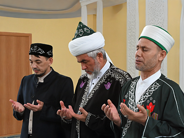 В Копейске мусульмане отмечают Ураза-Байрам