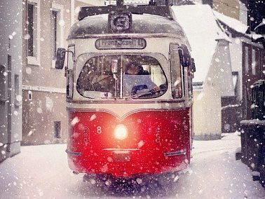 Мороз ударил по челябинским трамваям: они не выдержали холодов
