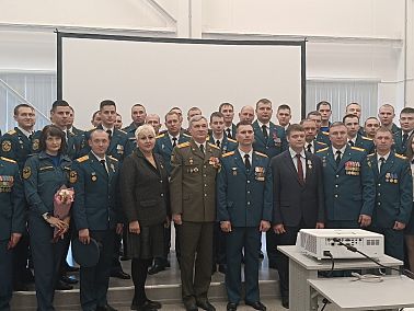 Герои в оранжевых касках: в Копейске отметили День пожарной охраны