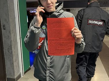 В Копейске полицейские и дружинники проводят рейды для защиты подростков